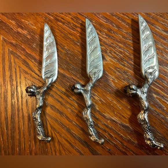 Bombay Kitchen Vintage Bombay Beautifully Crafted Branch Acorn